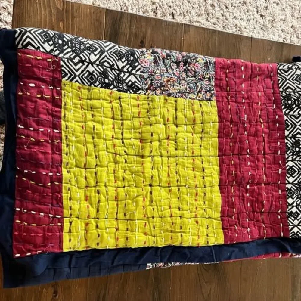 Anthropologie twin quilt